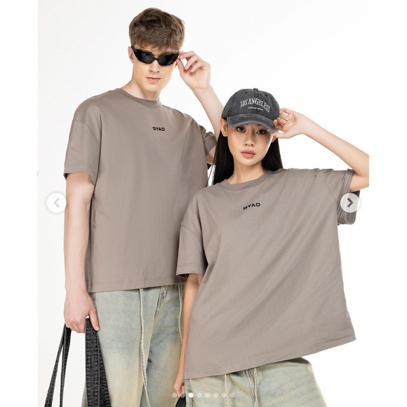 NWT DYAD Studio The Cold Boiz Boxy T-Shirt Oversized Tee Top Size L Minimalist - Picture 1 of 10